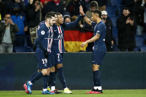 ПСЖ игра завршну фазу Лиге шампиона упркос прекида француског првенства